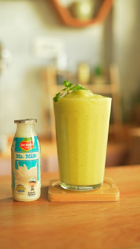 Pine Avocado Smoothie